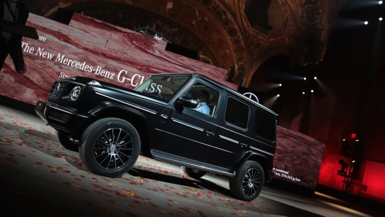 Mercedes to launch smaller version of G Class luxury SUV